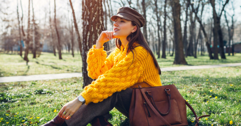 Naducané svetry odložte, trendy budou tyto 4 netradiční vzory, které vám opticky uberou kila